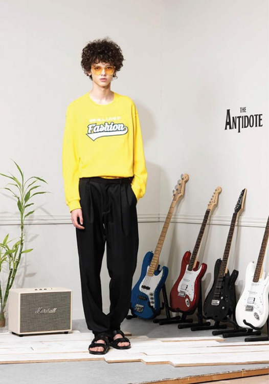 Look from D-Antidote